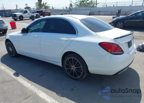 2019 Mercedes-Benz C 300 из США, поврежденный, VIN 55SWF8DB5KU291648